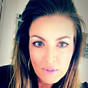 Meet your Posher, Crystaleen